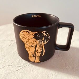 STARBUCKS‎ COLLECTIBLE MATTE BLACK KENYA MUG W/ GOLD ELEPHANT 14 FL/OZ